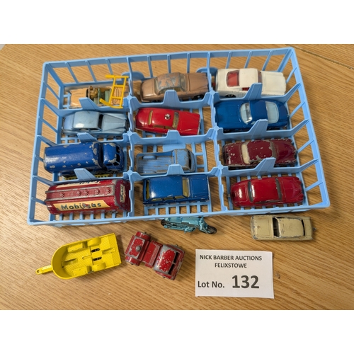 132 - Diecast: Matchbox collector's case No. 41, well filled in 2 layers with cars, trucks, Lesney, etc.; ... 