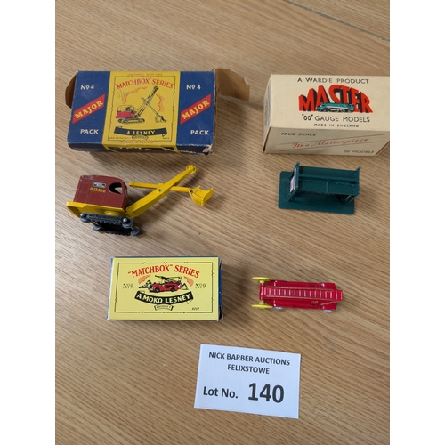 140 - Diecast: Collection of boxed and unboxed Corgi, Dinky and Matchbox vintage diecast; boxes damaged; m... 