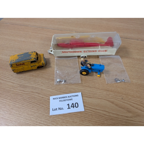 140 - Diecast: Collection of boxed and unboxed Corgi, Dinky and Matchbox vintage diecast; boxes damaged; m... 