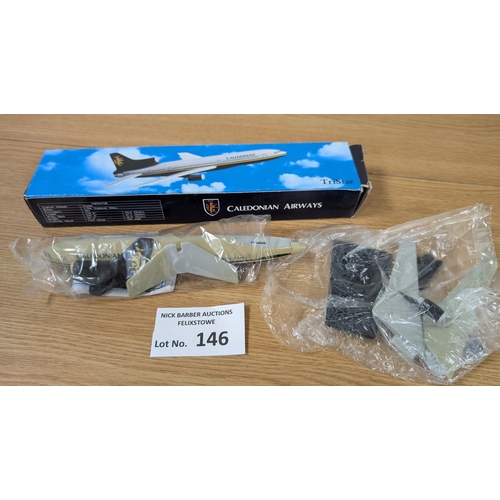 146 - Diecast: Collection of commercial aircraft/plane scale models/kits, boxed; including 2x StarJets Boe... 