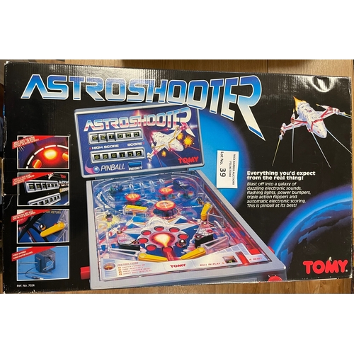 39 - Vintage Toys: Tomy Astroshooter Pinball, boxed, in Good condition with instructions (not checked for... 