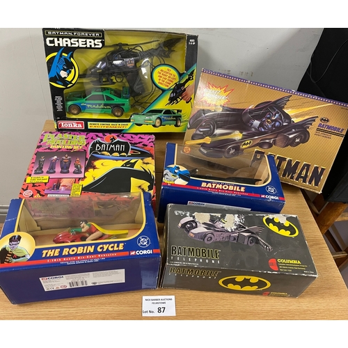 87 - Vintage Toys: Batman assortment of boxed vehicles and similar, including Toy Biz Batmobile, Tonka Ba... 