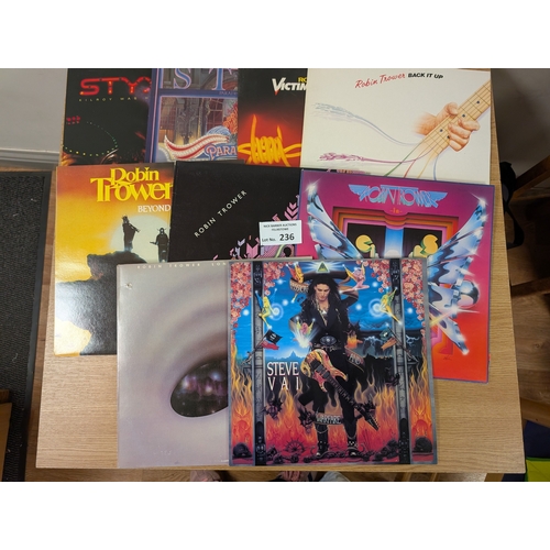 236 - Records: Rock album assortment including Whitesnake, Gillan, Rainbow, etc., Excellent conditions; (2... 