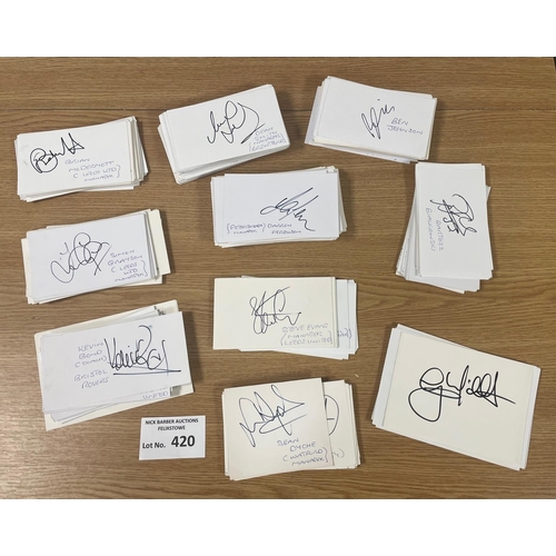 420 - Sports; Football: Large collection of signed cards, many managers/coaches, including Hasslebank, She... 