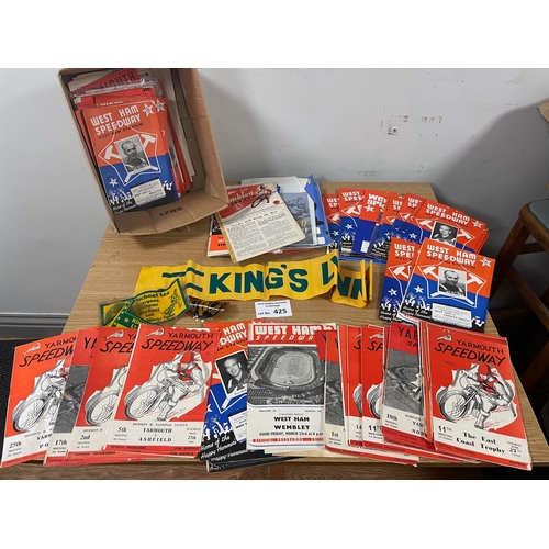 425 - Sports; Speedway: Box of 200+ programmes; 1940s onwards, including Yarmouth, West Ham, Bristol, Sout... 