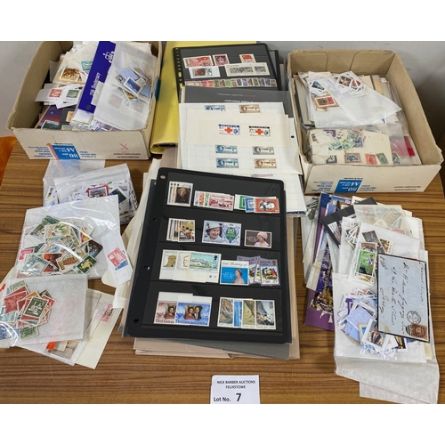 7 - Stamps : Banana box of World and Commonwealth stamps in packets, sheets, hagners, stock cards, many ... 