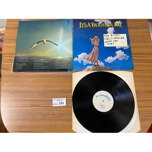 199 - Records : It's a Beautiful Day album 1972 reissue white label, gatefold CBSS8379, great item.