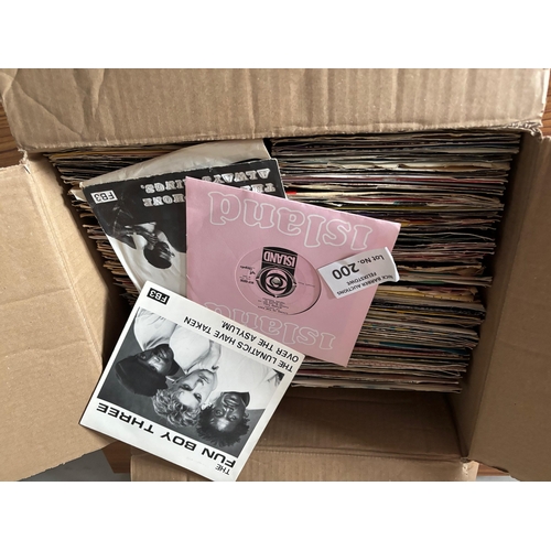 200 - Records : Large box of 7