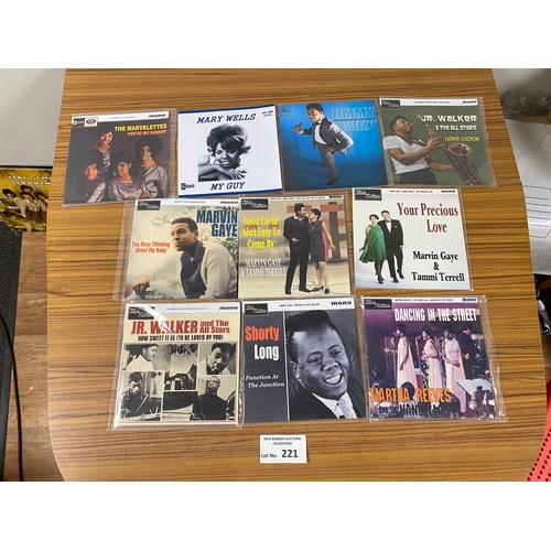 221 - Records : Motown/Soul, repro collection of EP's, incl Marvelletes, Walker etc (10).