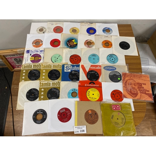 228 - Records : 30+ Northern Soul/Motown 7