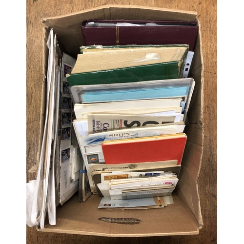 50 - LARGE CARTON housing a collector's 'clear out'. Some interest in modern Flight & Maritime covers, Ma... 