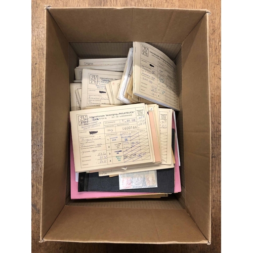 54 - REMAINDERED CLUB/APPROVAL BOOKS: Carton holding c.75 old club books with mostly early to middle peri... 