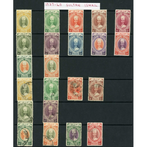 531 - 1911-2009 MINT AND USED SELECTION inc. mint 1911-15 8c, 10c & $25, 1928-35 $1, 1937-40 1c to 50c, 19... 