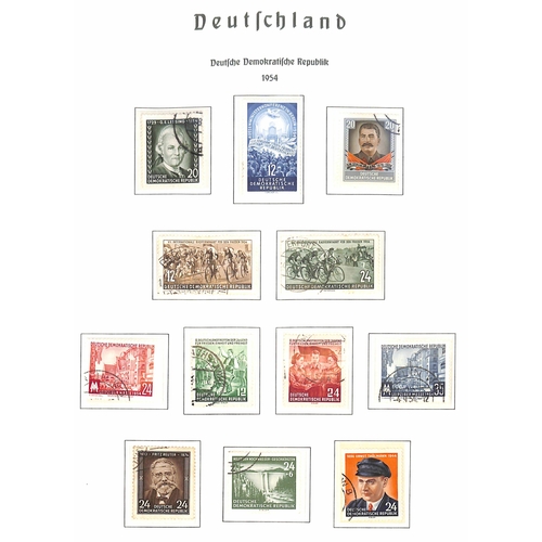 429 - NEAR COMPLETE 1949-1964 COLLECTION: Mixed mint & used collection in a Lighthouse printed, hingeless ... 