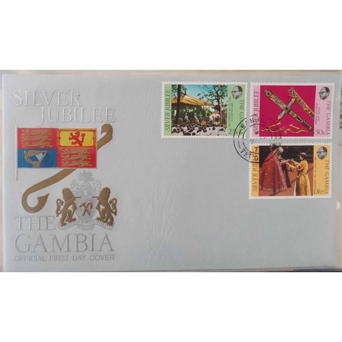 44 - DIVERSE RANGE OF WORLD-WIDE COVERS: Box holding 8 albums of mainly covers inc. commemoratives, first... 