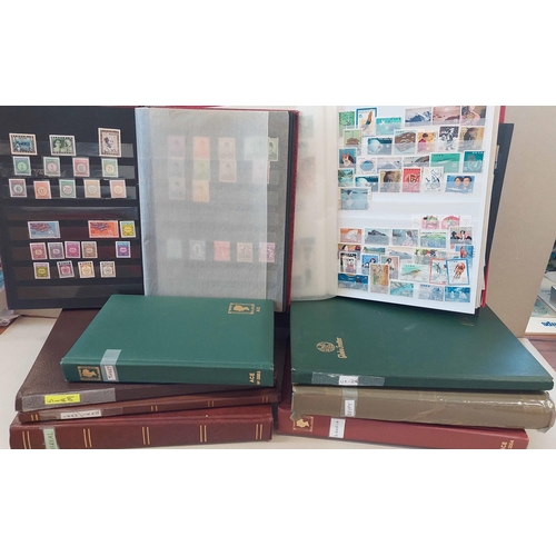 65 - MISCELLANY OF SINGLE COUNTRY COLLECTIONS: Carton housing 9 stock books with collections of mostly Mi... 