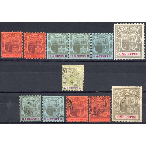 397 - 1900-05 MINT 4c black & carmine on blue paper (3, inc. a pair), 6c purple & carmine (2) and 1r grey-... 