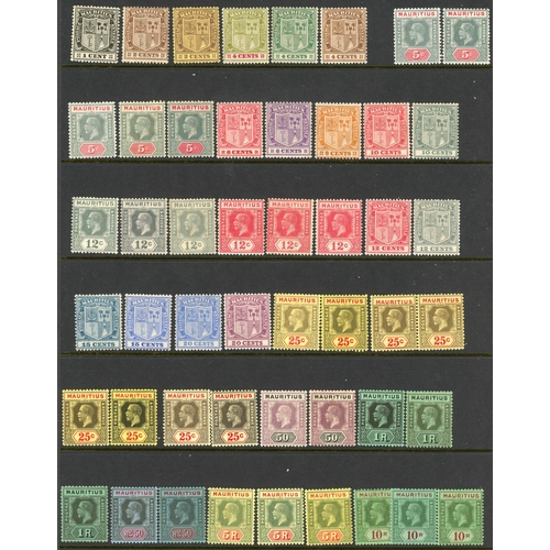 414 - 1921-34 MINT GROUP with 1c, 2c (2), 4c (both) + 1926 4c brown,  5c Die I (2) & II (3), 6c (both), 8c... 