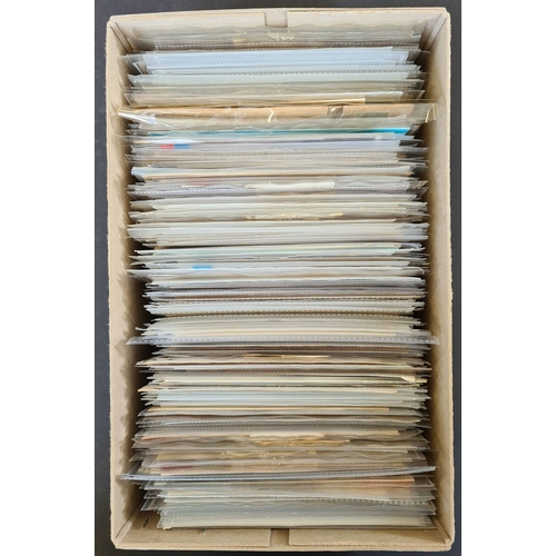 1104 - UNSORTED TOPOGRAPHICAL PPCs (2): A shoe-box containing an ex-dealer's stock of unsorted mainly unuse... 