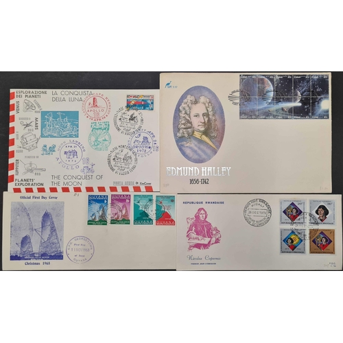 117 - SPACE: Accumulation of space related covers, postcards, special postmarks, ephemera, etc. Includes C... 