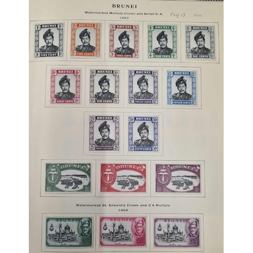 324 - 1922 - 1984 MINT COLLECTION; A predominantly mint collection in Gibbons album and on stocksheets. In... 