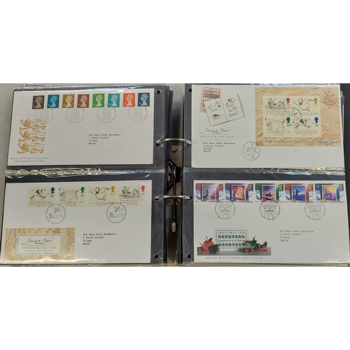 1276 - 1960s - 1990s PLUS PRESENTATION PACKS: QEII collection in three binders spanning four decades (unlik... 