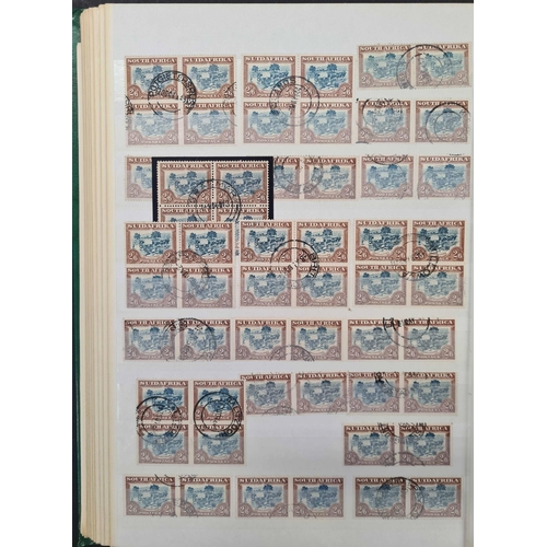 784 - 1926-50 SPECIALISED MINT & USED COLLECTION in a carton contained in two stock books & flat box with ... 