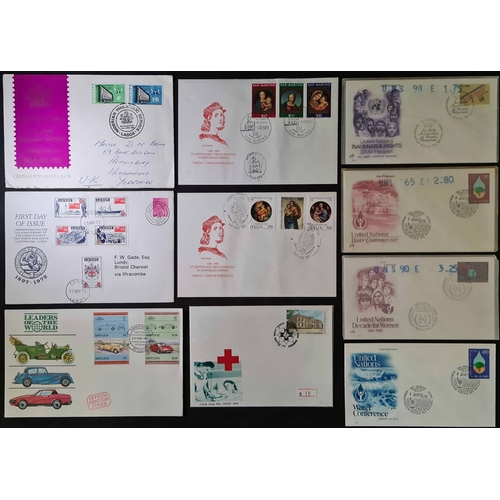 9 - COMMONWEALTH & FOREIGN COLLECTIONS: 3 cartons housing c.15 albums/binders with mostly single country... 