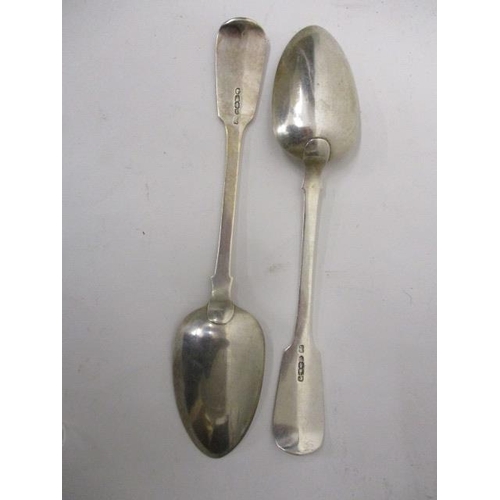 7 - A pair of Victorian fiddle pattern serving spoons by John Smyth, Dublin 1851, 151g