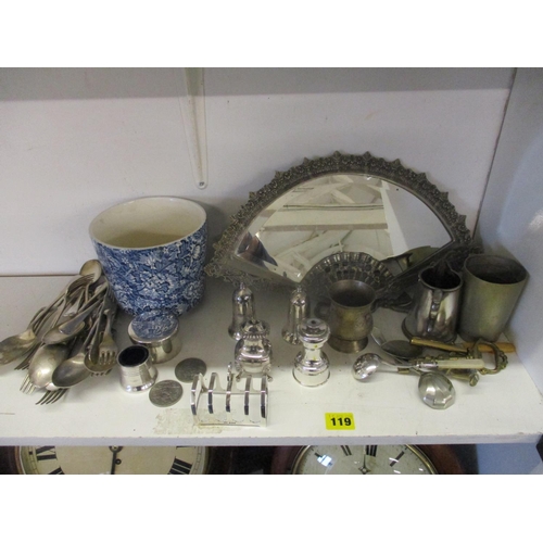 119 - Silver, silver plate and metalware to include a silver toast rack, cutlery, condiments and other ite... 