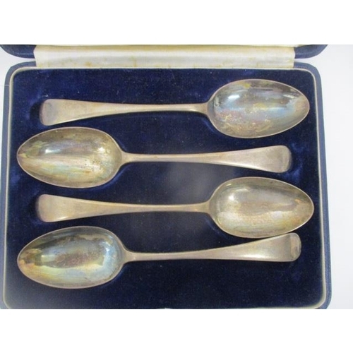 246 - A set of four silver Old English pattern tablespoons by Mappin & Webb, Sheffield 1934, cased 325g