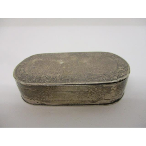 69 - A George III silver snuff box by Thomas Willmore, Birmingham 1795 with rounded ends, leaf and guillo... 