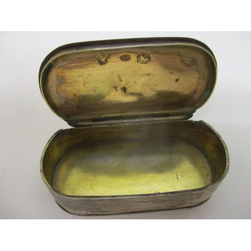 69 - A George III silver snuff box by Thomas Willmore, Birmingham 1795 with rounded ends, leaf and guillo... 