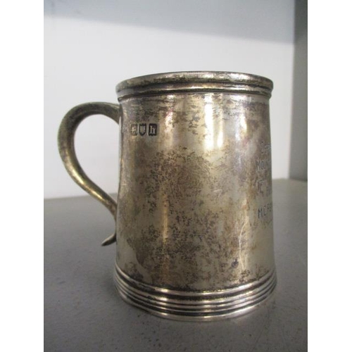 200 - An early 20th century silver trophy cup with inscription