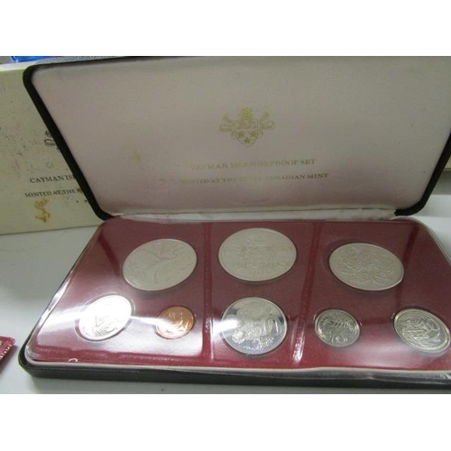 330 - A cased Franklin Mint Commonwealth of the Bahama Islands proof set, with certificate of authenticity... 