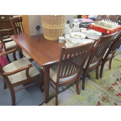 148 - A modern cherry wood dining table with four extra leaves 30