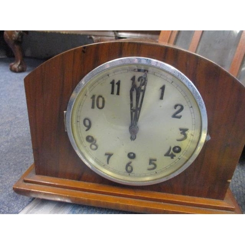 150 - A mid 20th century Ryas cutlery set in an oak box, together with a mid 20th century walnut cased man... 