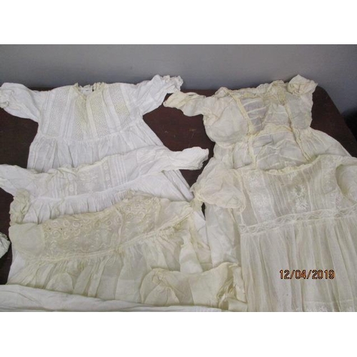 200 - Victorian and later childrens' silk and cotton clothing with lace detailing (10)