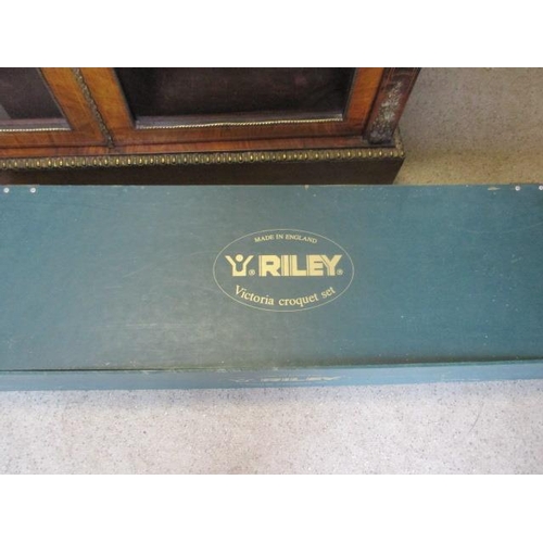 244 - A Victorian Riley croquet set in box