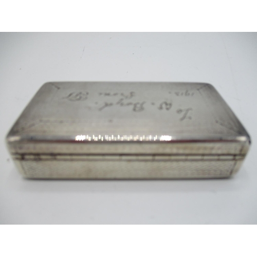 211 - A Victorian silver snuff box, Birmingham 1844, by Edward Smith, having overall engine turned decorat... 