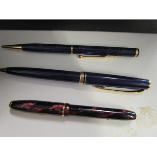 270 - A Mont Blanc Generation propelling pencil, a Conway Stewart Dinky fountain pen with 14ct gold nib, a... 