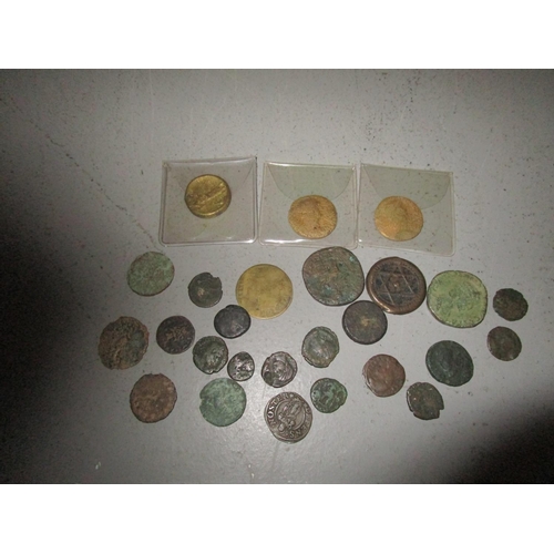 99 - A quantity of ancient coins, various properties to include Roman coins
Location: PORT