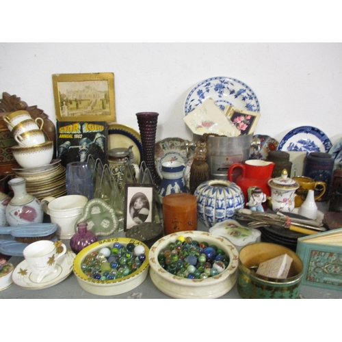 63 - Japanese Imari plates, a Portmerion 'Totem' coffee pot and creamer, Spode china, a 1960s autograph a... 