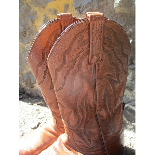 47 - Cowboy boots - a pair of Lucchese 2000 green and black leather cowboy boots, a pair of Lucchese 2000... 