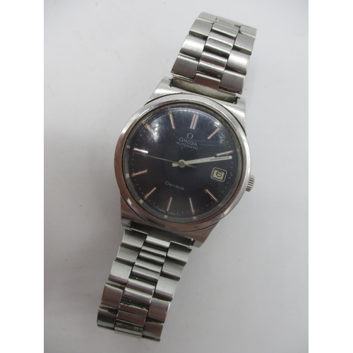 52 - An Omega automatic gents stainless steel wristwatch, circa 1974 having a blue dial with baton marker... 