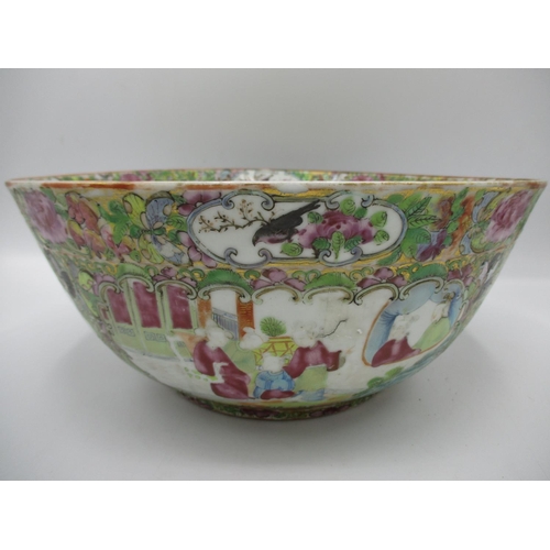 5 - A 19th century Chinese Canton bowl with flared sides, decorated to the interior and exterior with pa... 