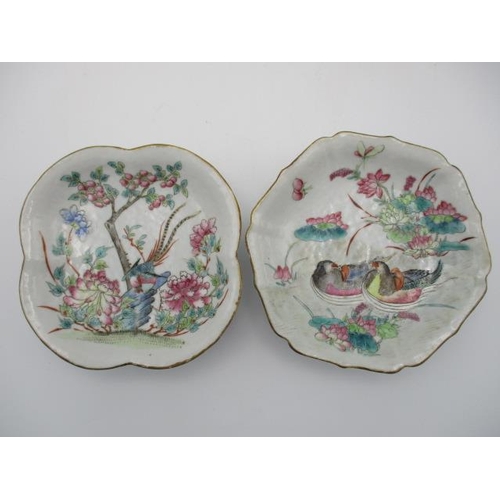 22 - 19th/20th century Chinese ceramics comprising of four dishes and bowls, each of lobed form decorated... 