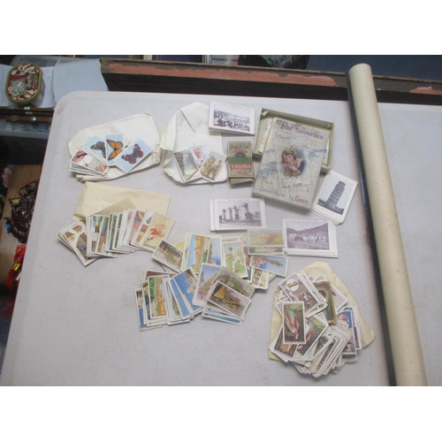 167 - Cigarette cards and printed ephemera to include a Victorian wall hanging calendar
Location: RWF