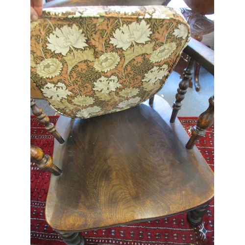 199 - Circa 1900 an oak bow back desk chair
Location: C