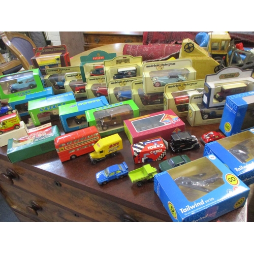 192 - Models of Yesterday vans, boxed, together with mixed late 20th/early 21st Century die cast vehicles